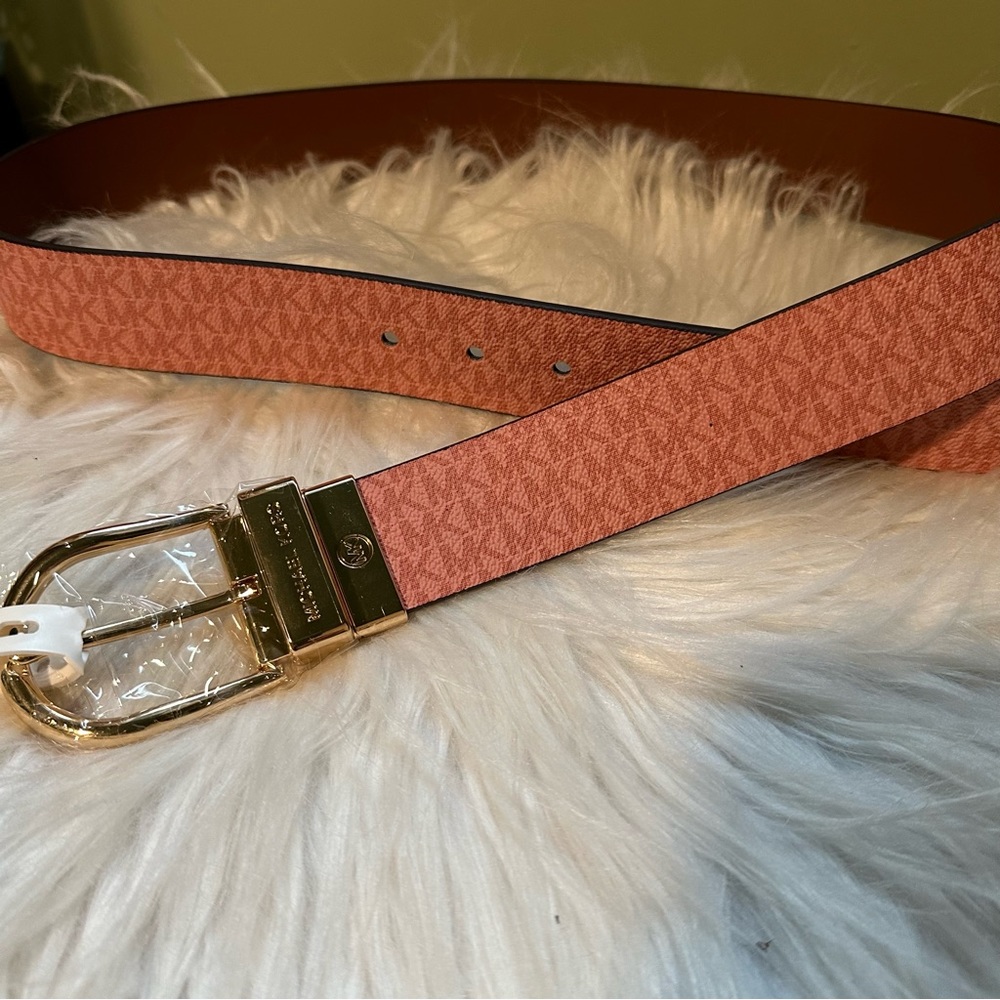 NWT Reversible PINK MICHAEL KORS Belt